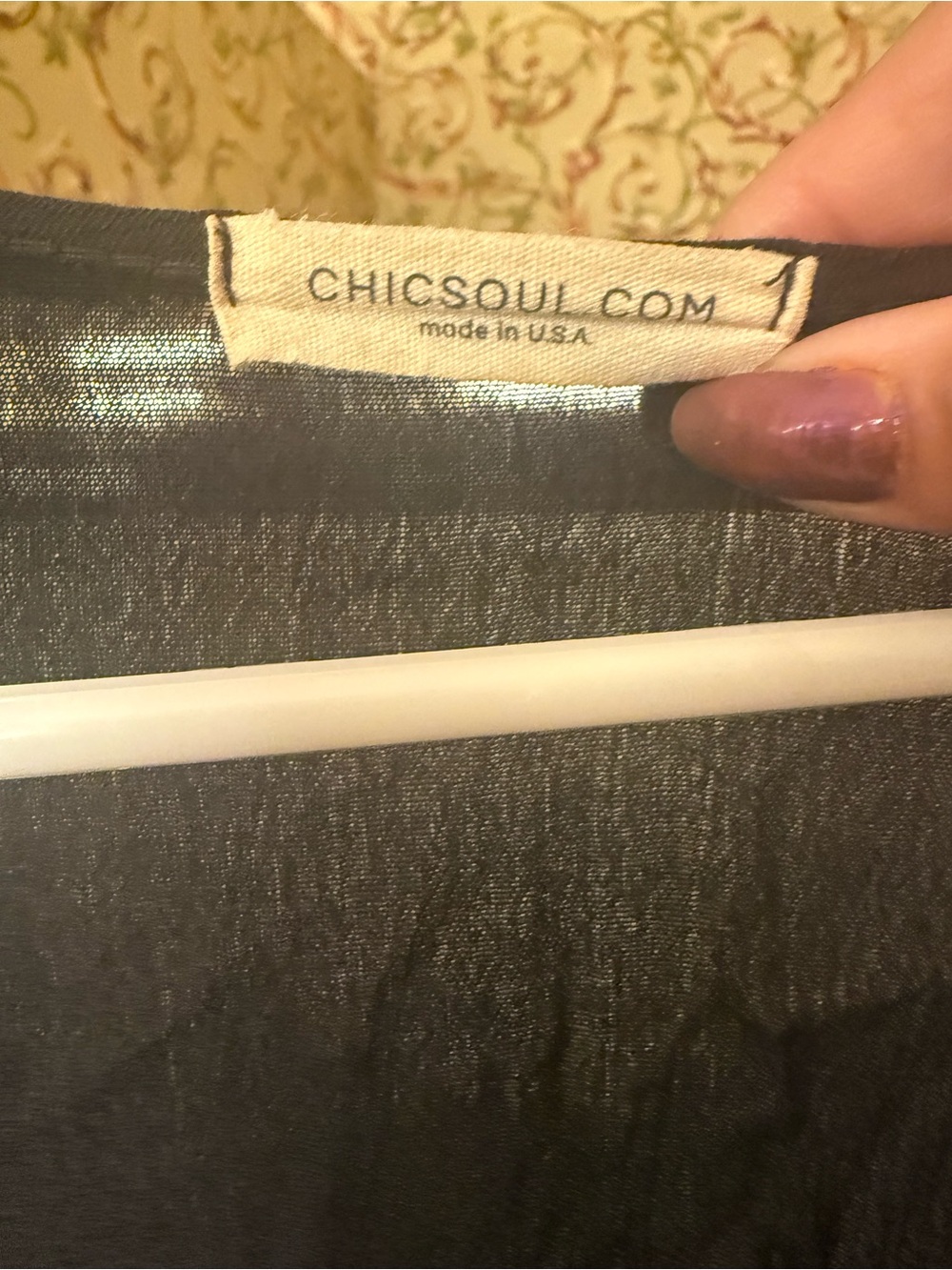 Chic Soul Black Overpiece - Picture 2 of 3
